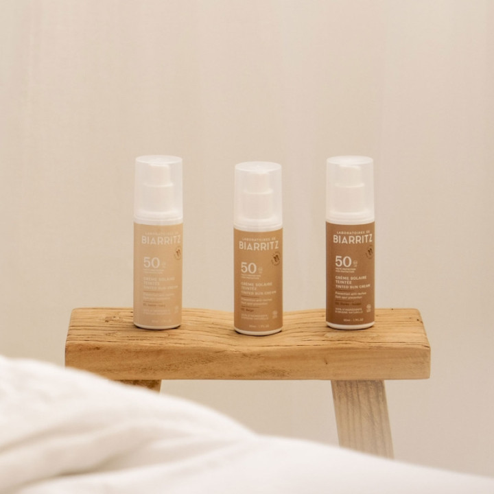 Crème Solaire Teintée Ivoire Visage SPF50 Bio 50ml - Laboratoires de Biarritz – IllicoPharma